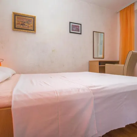 Tomasic * باشْكا